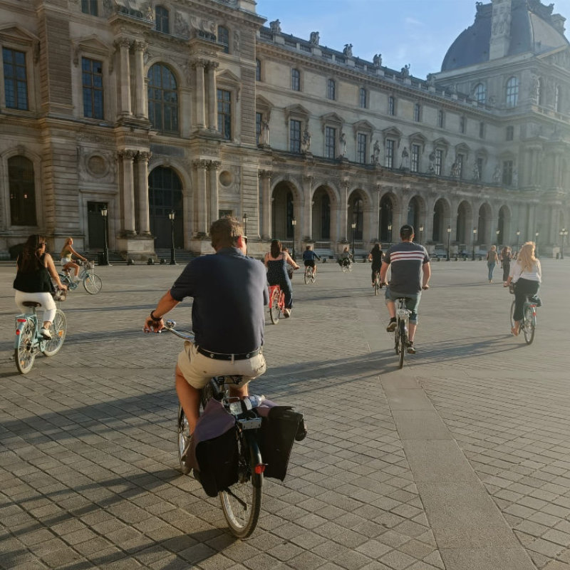 Paris Highlights Bike Tour